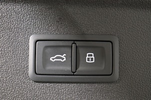 Vehicle image AUDI RS3 Sportback 2.5 TFSI quattro S-Tronic