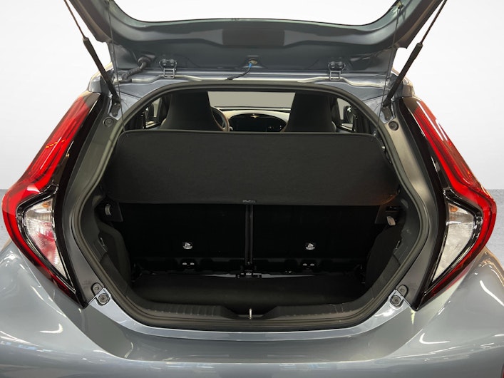 Vehicle image TOYOTA AYGO X