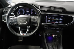 Vehicle image AUDI Q3 Sportback 2.0 40 TDI S line quattro S-Tronic