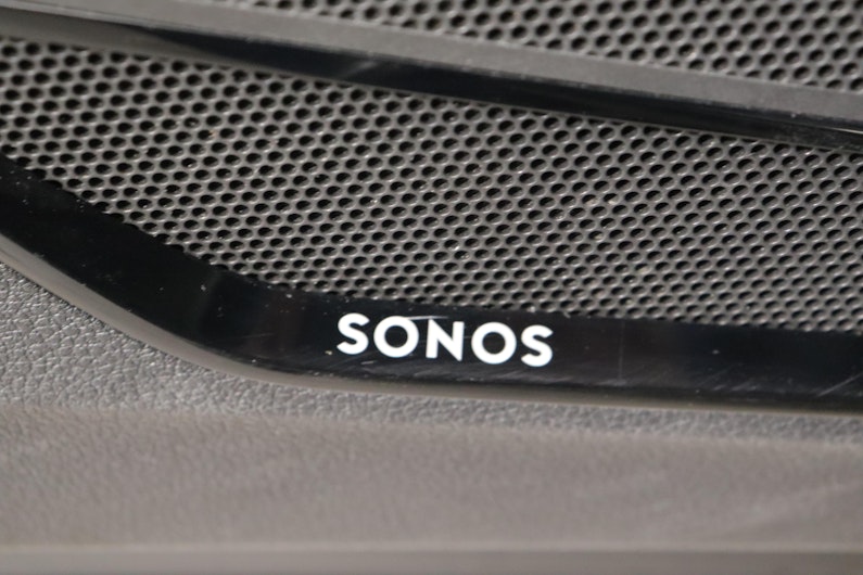 Vehicle image AUDI Q3