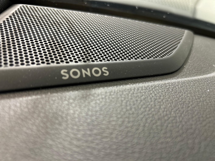 Vehicle image AUDI Q3