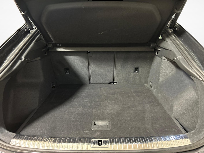 Vehicle image AUDI Q3