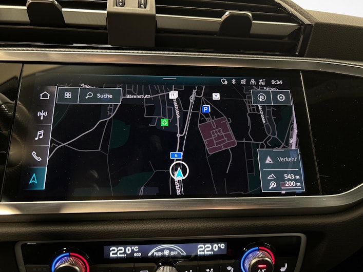 Vehicle image AUDI Q3