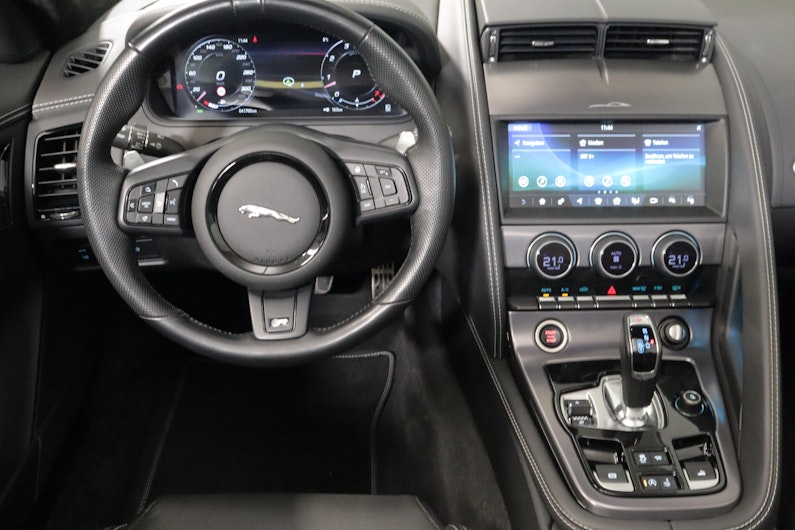 Vehicle image JAGUAR F-TYPE