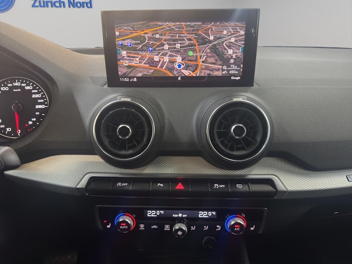 Vehicle image AUDI Q2