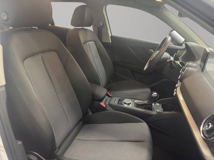 Vehicle image AUDI Q2