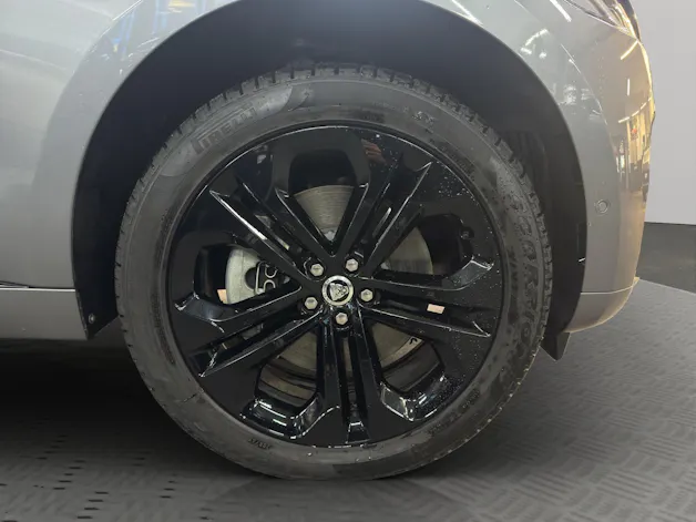 Jaguar F-Pace 3.0 D I6 R-Dynamic SE 90th Anniversary Edition AWD