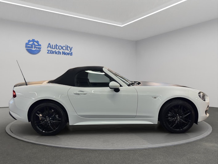 Vehicle image FIAT 124