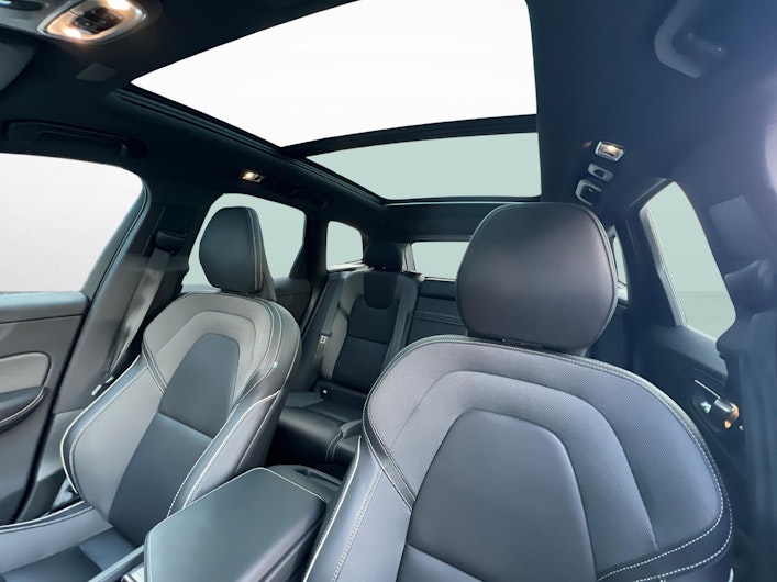 Vehicle image VOLVO XC60