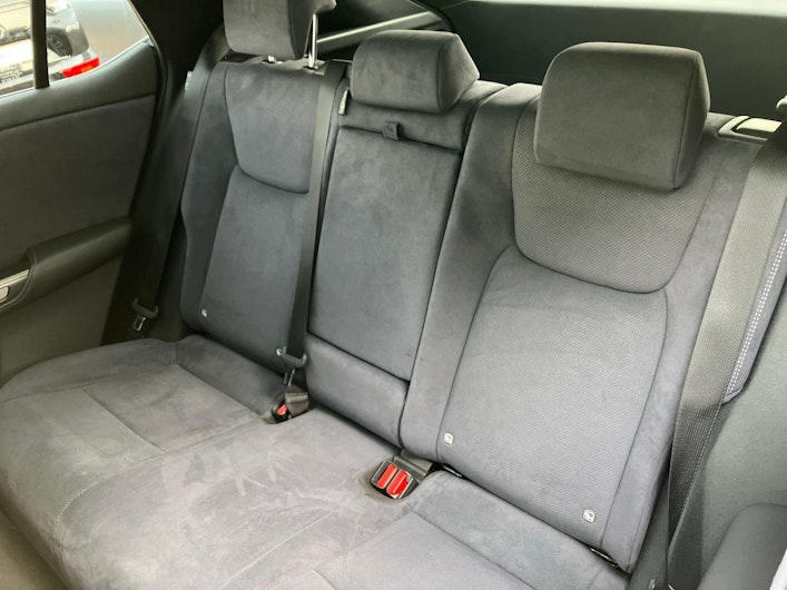 Fahrzeugbild LEXUS RZ