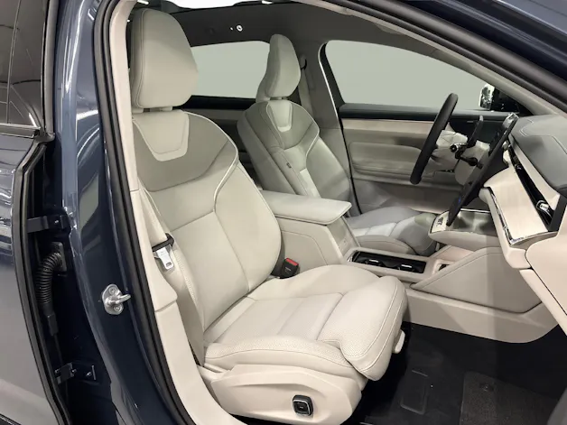 Volvo ES90 Plus