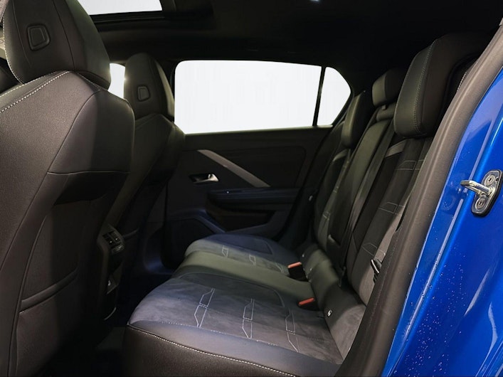 Fahrzeugbild OPEL ASTRA