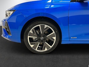 Fahrzeugbild OPEL Astra-e Swiss Plus
