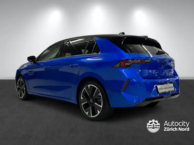 Opel Astra-e Swiss Plus