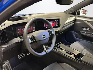 Opel Astra-e Swiss Plus