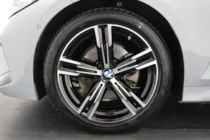 BMW 320d xDrive SAG Touring