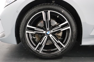 Vehicle image BMW 320d xDrive SAG Touring