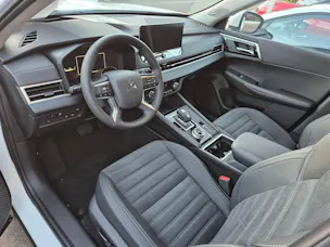 Mitsubishi Outlander 2.4 PHEV Intense 4x4 TOP