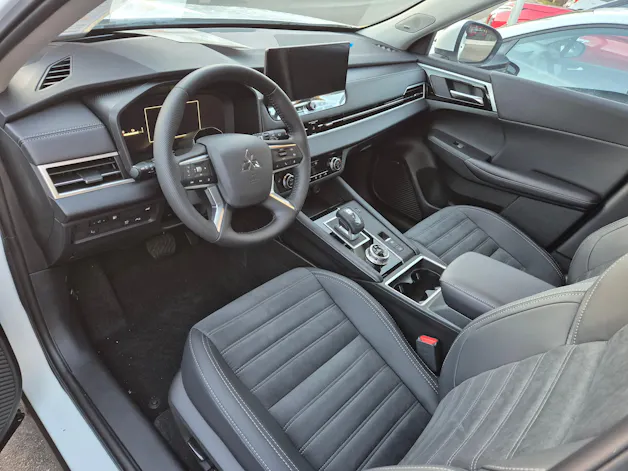 Mitsubishi Outlander 2.4 PHEV Intense 4x4 TOP