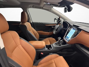 Vehicle image SUBARU Outback 2.5i 30th Anniversary Edition