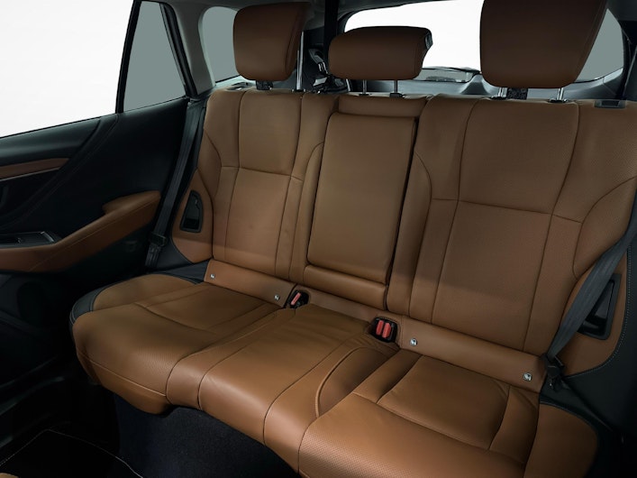 Vehicle image SUBARU OUTBACK