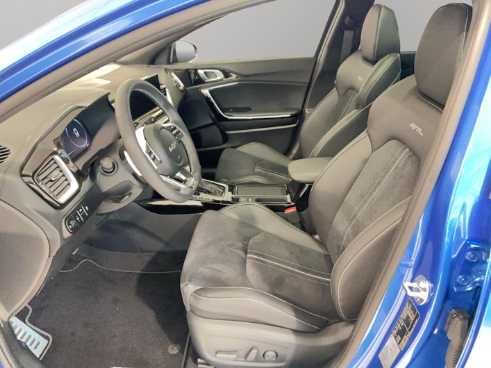 Vehicle image KIA CEED