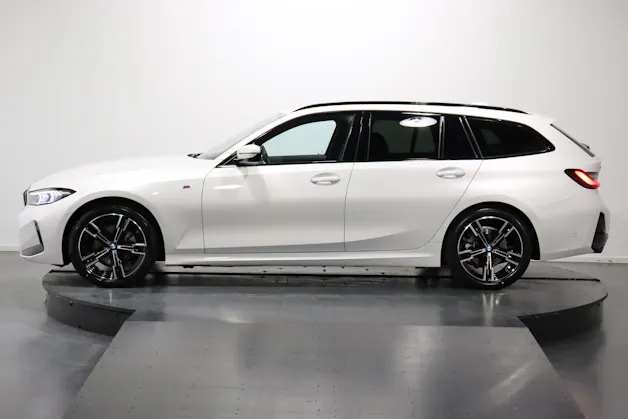 BMW 320d xDrive SAG Touring