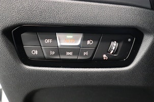 Vehicle image BMW 320d xDrive SAG Touring