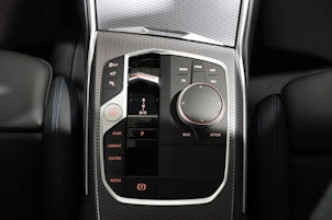 Vehicle image BMW 320d xDrive SAG Touring