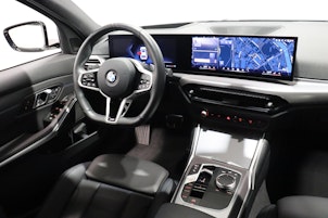 Vehicle image BMW 320d xDrive SAG Touring