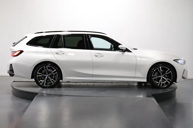 BMW 320d xDrive SAG Touring