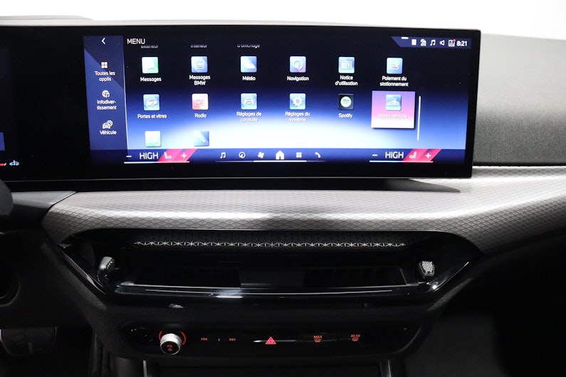 Vehicle image BMW 3 SERIES