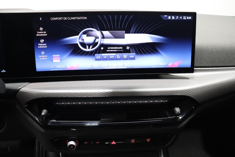 Vehicle image BMW 3 SERIES