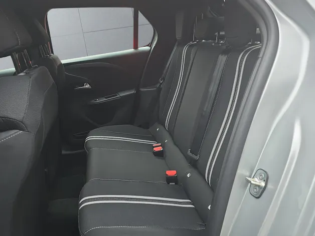 Opel Corsa 1.2 T Hybrid Limited Edition