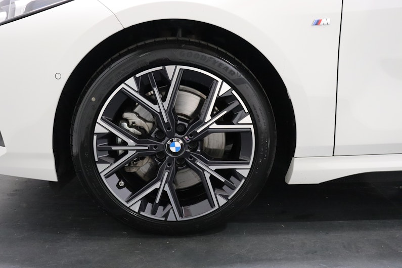 Vehicle image BMW 1 SERIES