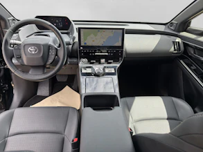 https://vehicle.imgix.net/4141960/03cdcb1a-849c-4897-b1ab-e6d1475b21b8.jpg
