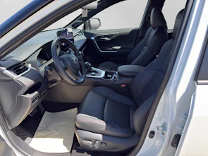 image du véhicule TOYOTA RAV4 2.5 Plug-In-Hybrid Platinum