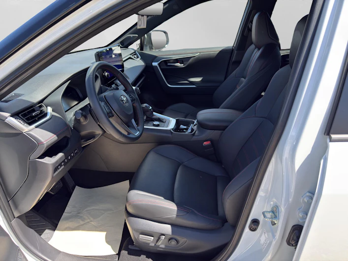 image du véhicule TOYOTA RAV-4