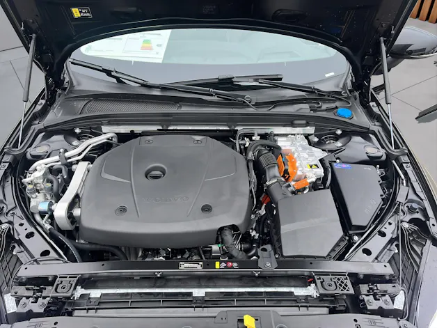 Volvo V60 2.0 T6 TE Ultra Dark eAWD