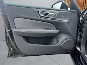 Volvo V60 2.0 T6 TE Ultra Dark eAWD