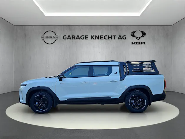 KGM Musso EV Blackline