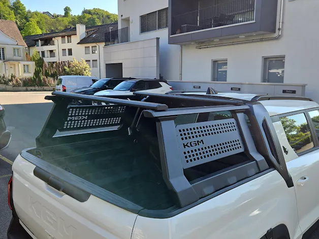 KGM Musso EV Blackline