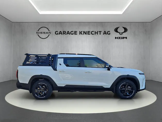 KGM Musso EV Blackline
