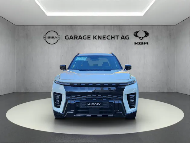 KGM Musso EV Blackline