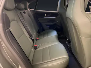 Porsche Macan 4