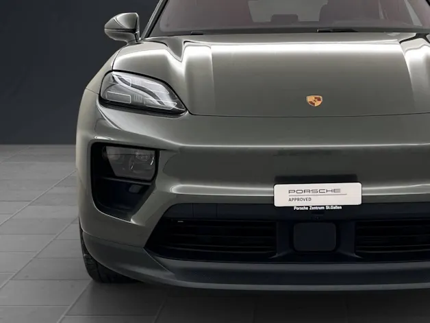 Porsche Macan 4