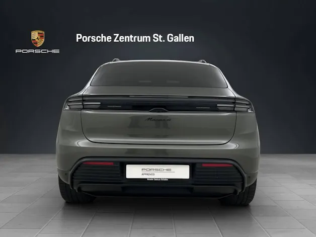 Porsche Macan 4