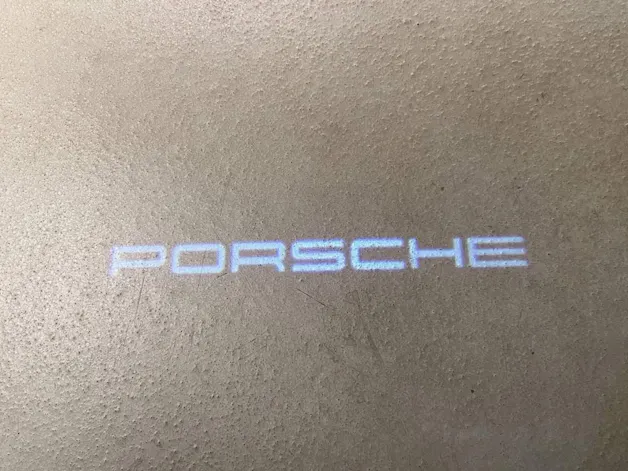 Porsche Macan 4