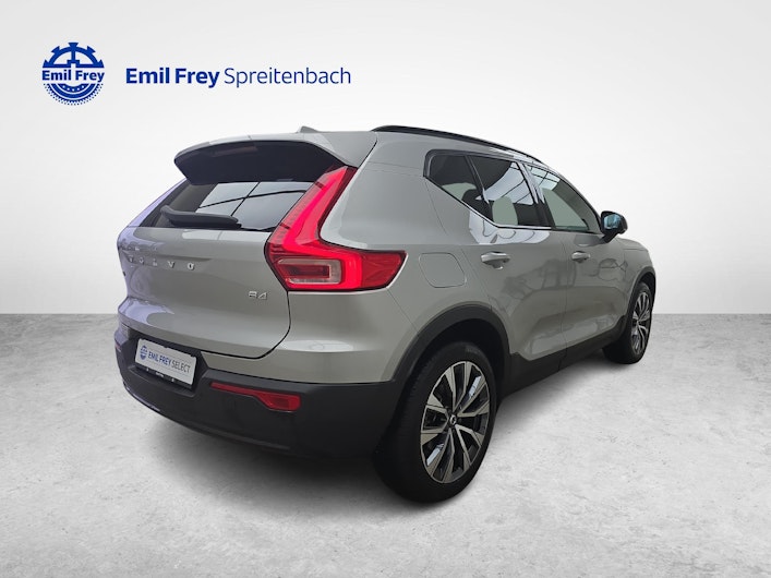 immagine del veicolo VOLVO XC40