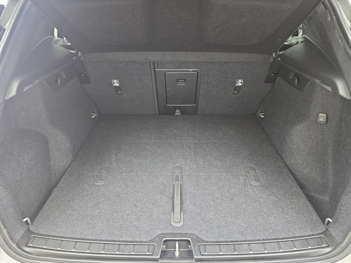 immagine del veicolo VOLVO XC40